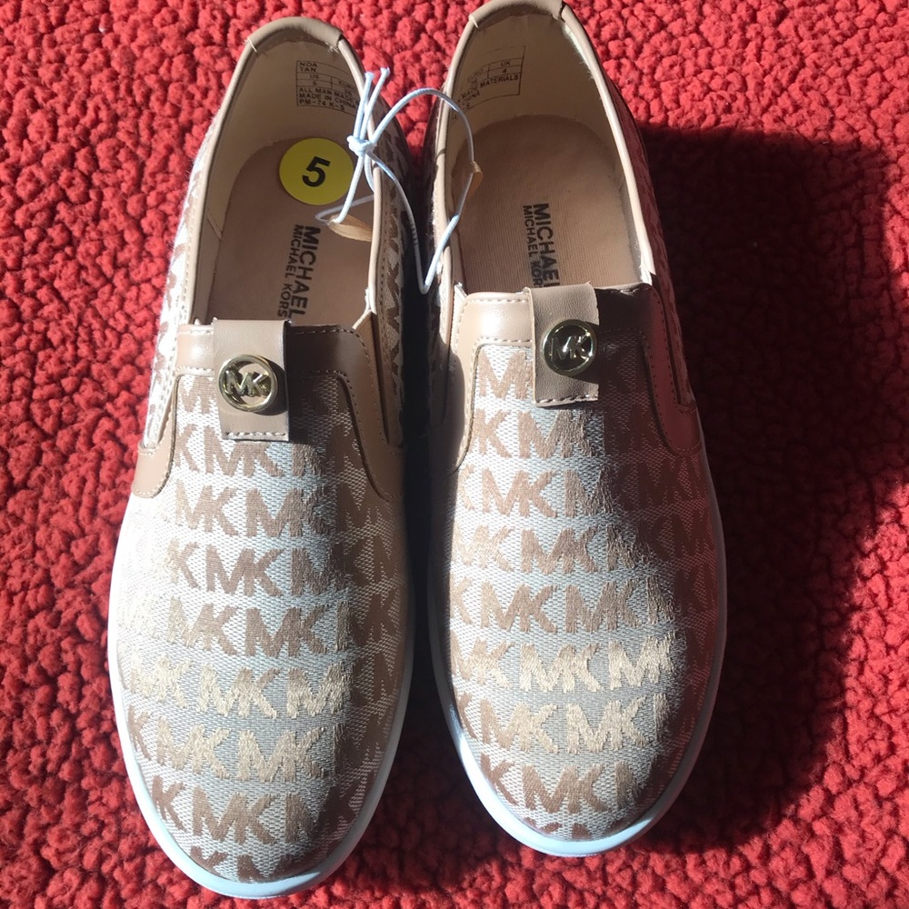 MK SHOES BRAND NEW